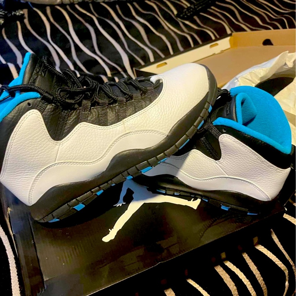 Jordan 10 Retro Powder size 9.5
